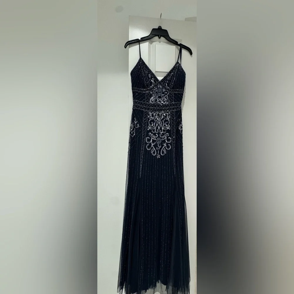 Dress - Picture 4 of 4